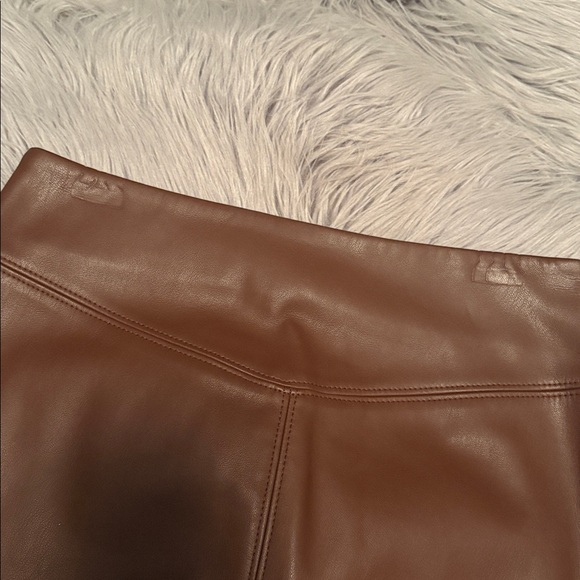 Express High Waisted Faux Leather Seamed Pencil Skirt Size 0 - Picture 9 of 12